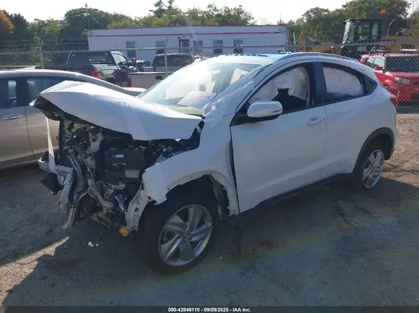 3CZRU6H54KM732415 2019 HONDA HR-V - Image 2