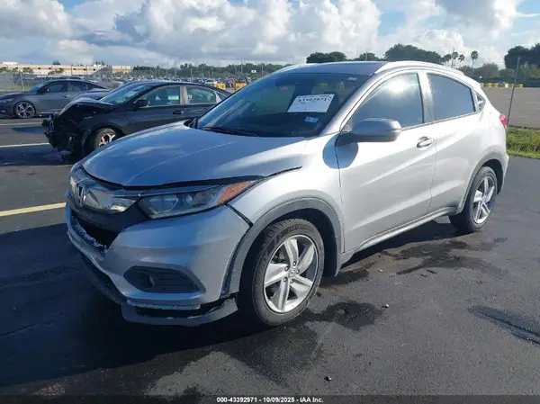 3CZRU6H54LM719391 2020 HONDA HR-V - Image 2