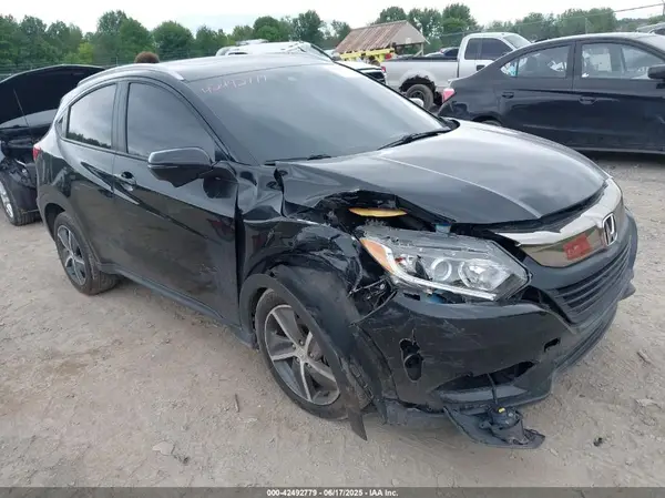3CZRU6H54MM712023 2021 HONDA HR-V - Image 1