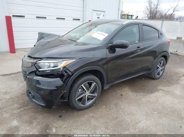 3CZRU6H54MM715021 2021 HONDA HR-V - Image 2