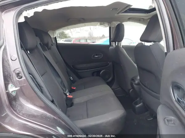 3CZRU6H54MM736340 2021 HONDA HR-V - Image 8
