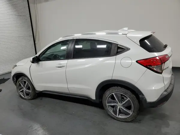 3CZRU6H54MM742252 2021 HONDA HR-V - Image 2