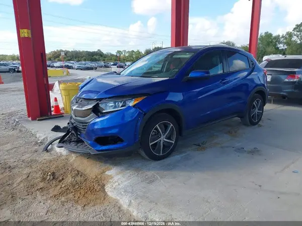 3CZRU6H54MM752215 2021 HONDA HR-V - Image 2