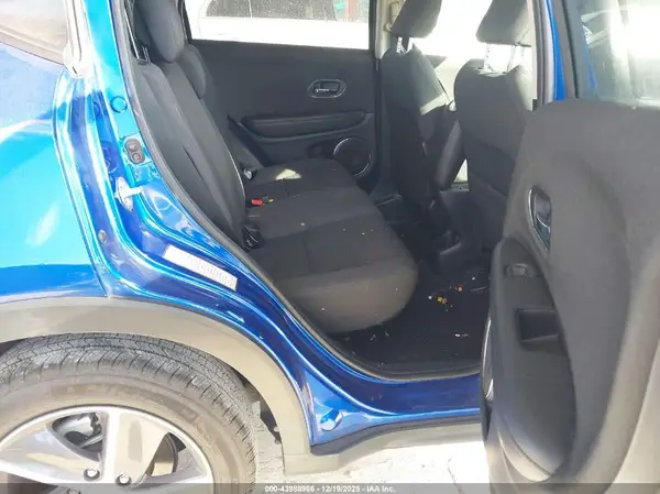 3CZRU6H54MM752215 2021 HONDA HR-V - Image 8