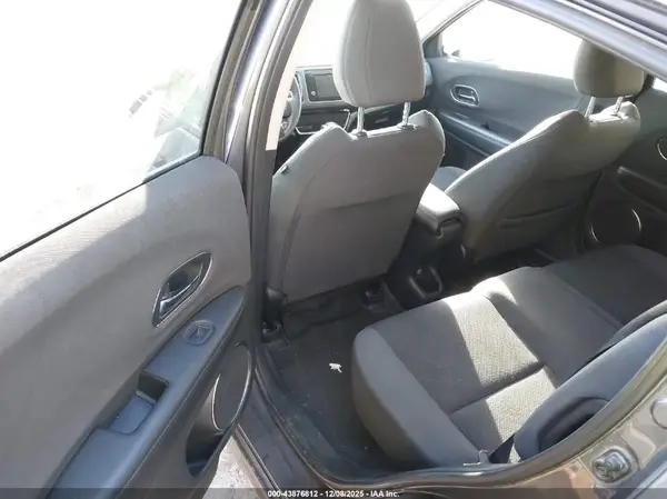 3CZRU6H54NM718339 2022 HONDA HR-V - Image 8