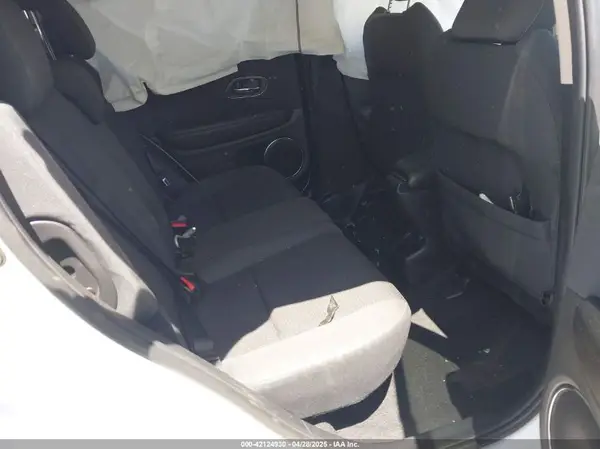 3CZRU6H54NM742026 2022 HONDA HR-V - Image 8
