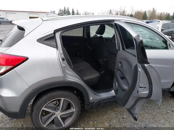 3CZRU6H54NM746139 2022 HONDA HR-V - Image 8