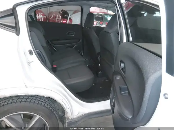 3CZRU6H54NM747257 2022 HONDA HR-V - Image 8