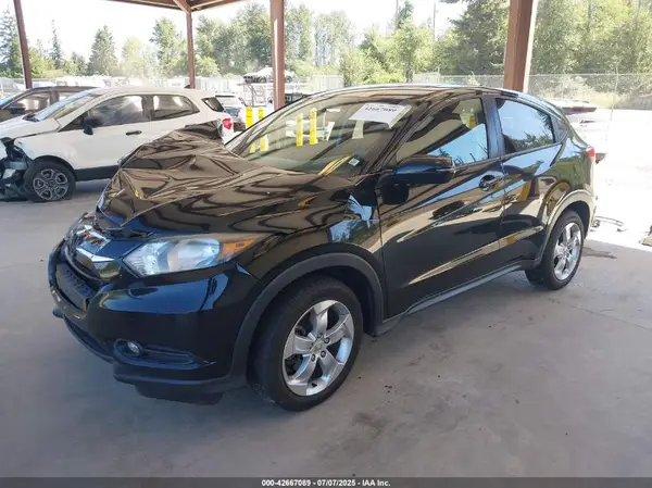 3CZRU6H55GM702735 2016 HONDA HR-V - Image 2