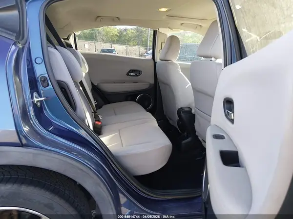 3CZRU6H55GM712066 2016 HONDA HR-V - Image 8