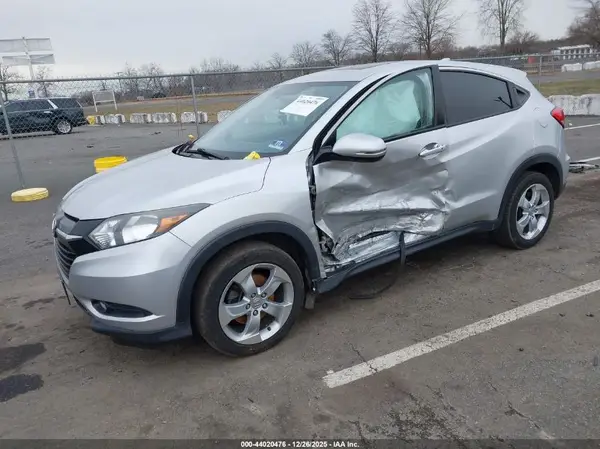 3CZRU6H55GM714092 2016 HONDA HR-V - Image 2