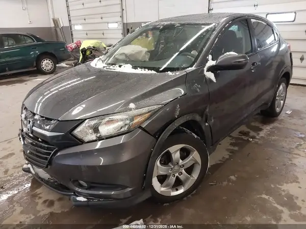 3CZRU6H55GM715095 2016 HONDA HR-V - Image 2