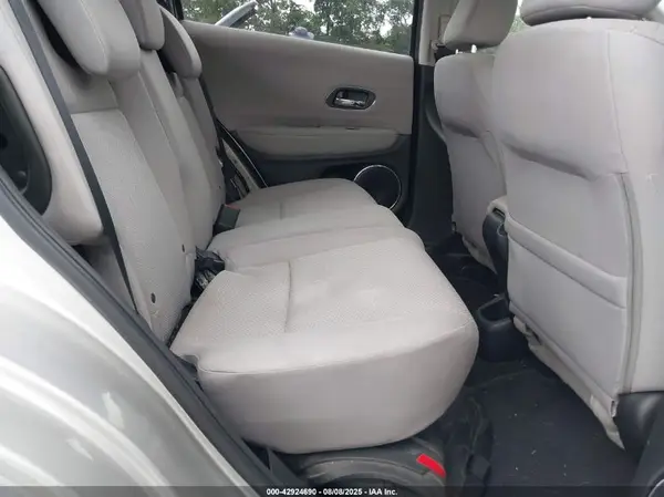 3CZRU6H55GM722399 2016 HONDA HR-V - Image 8