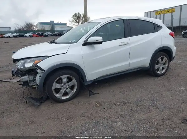 3CZRU6H55GM725044 2016 HONDA HR-V - Image 2