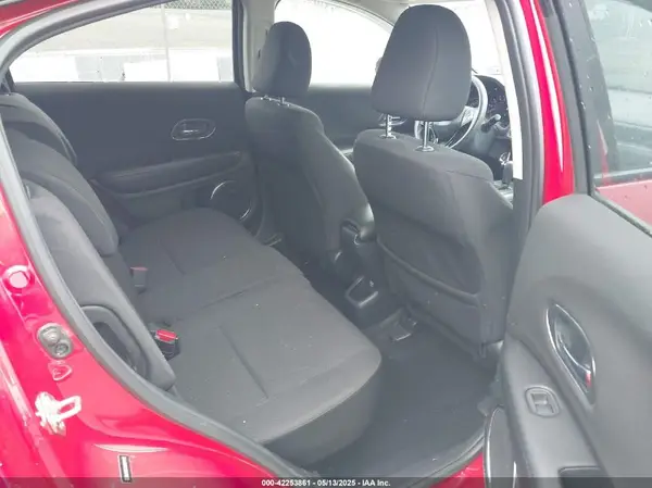 3CZRU6H55GM727943 2016 HONDA HR-V - Image 8
