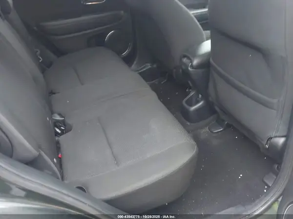 3CZRU6H55HG701343 2017 HONDA HR-V - Image 8