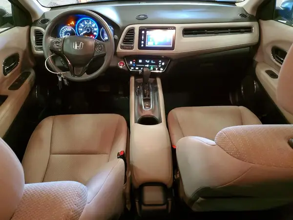 3CZRU6H55HG703402 2017 HONDA HR-V - Image 8