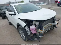 3CZRU6H55HM101312 2017 HONDA HR-V