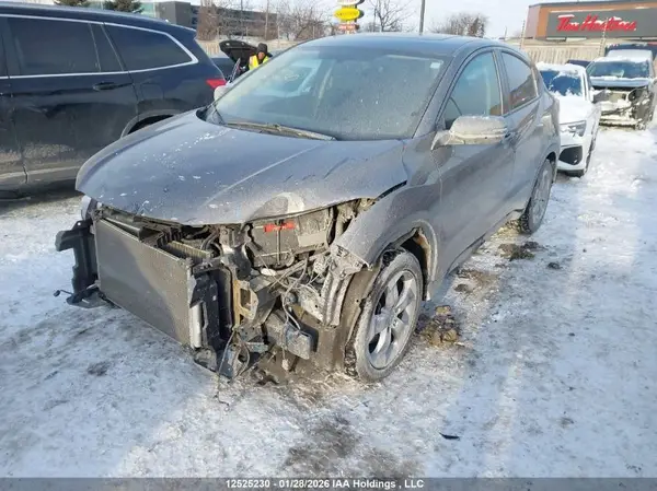 3CZRU6H55HM107451 2017 HONDA HR-V - Image 2