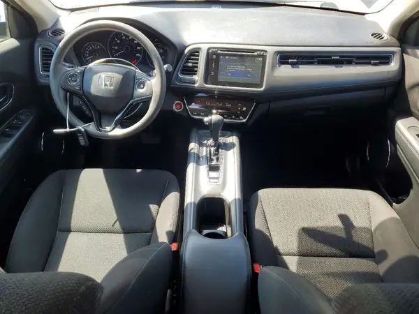 3CZRU6H55HM700937 2017 HONDA HR-V - Image 8