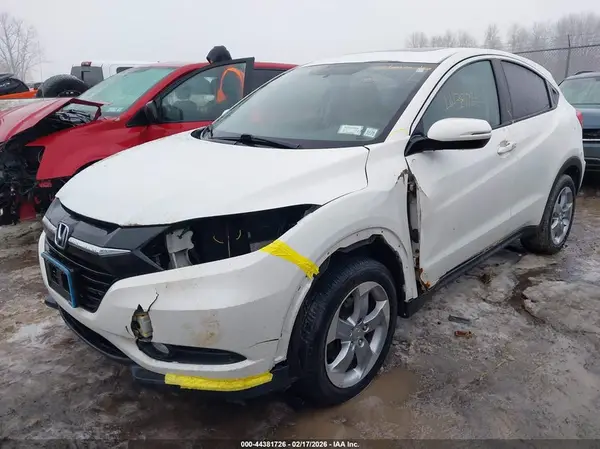 3CZRU6H55HM713638 2017 HONDA HR-V - Image 2