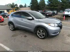 3CZRU6H55HM716068 2017 HONDA HR-V