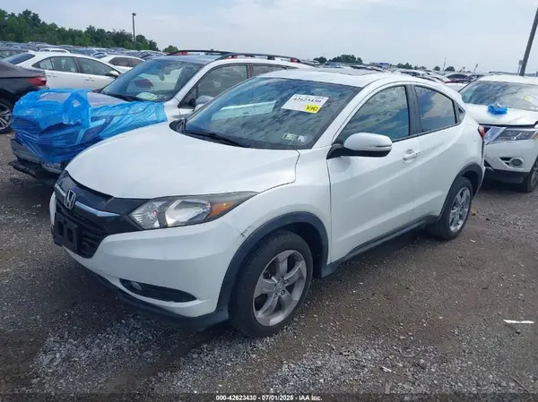 3CZRU6H55HM717267 2017 HONDA HR-V - Image 2