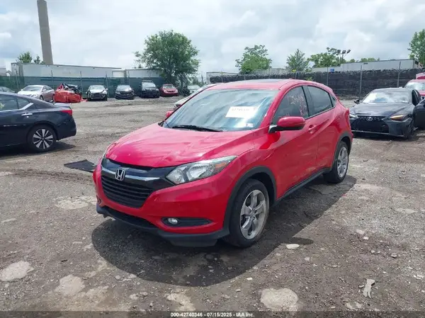 3CZRU6H55HM721027 2017 HONDA HR-V - Image 2