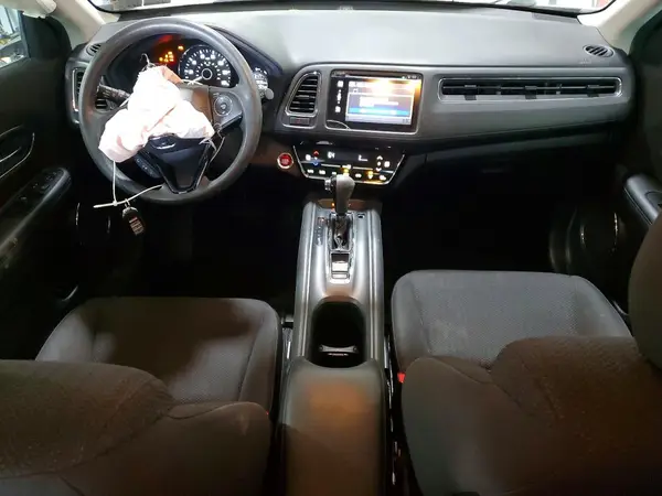 3CZRU6H55HM721335 2017 HONDA HR-V - Image 8