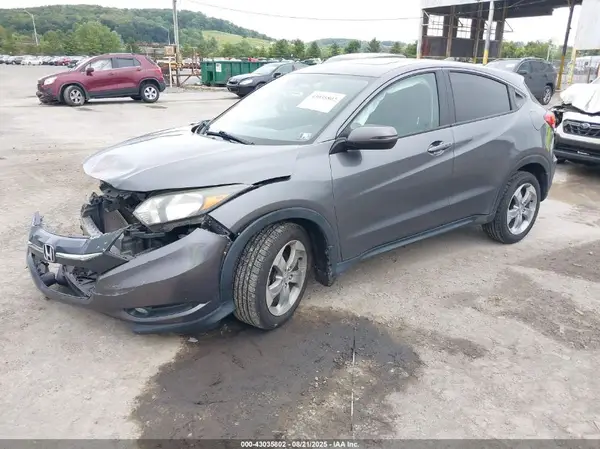 3CZRU6H55HM726468 2017 HONDA HR-V - Image 2