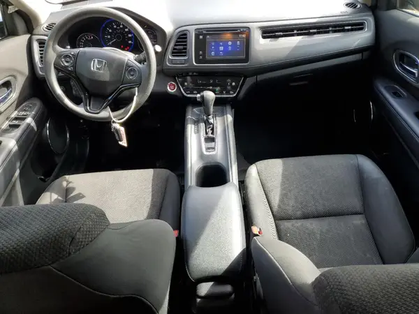 3CZRU6H55HM727023 2017 HONDA HR-V - Image 8