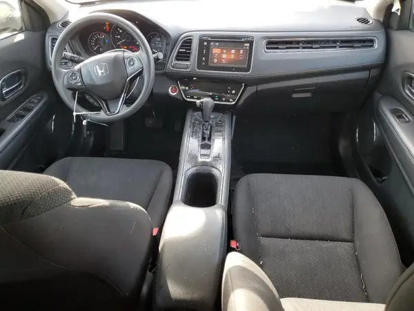 3CZRU6H55JG700134 2018 HONDA HR-V - Image 8