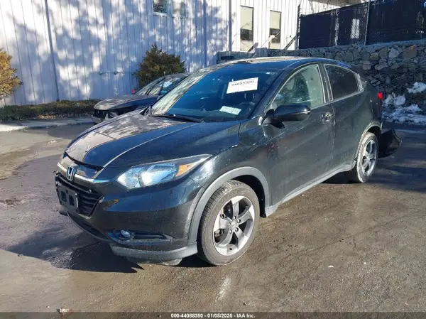 3CZRU6H55JG700957 2018 HONDA HR-V - Image 2