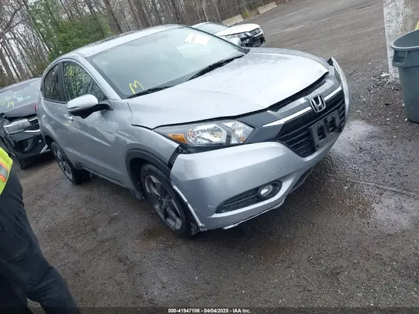 3CZRU6H55JG703468 2018 HONDA HR-V - Image 1