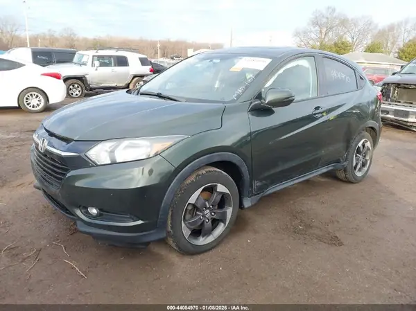 3CZRU6H55JG714857 2018 HONDA HR-V - Image 2