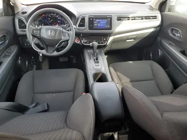3CZRU6H55JG717497 2018 HONDA HR-V - Image 8