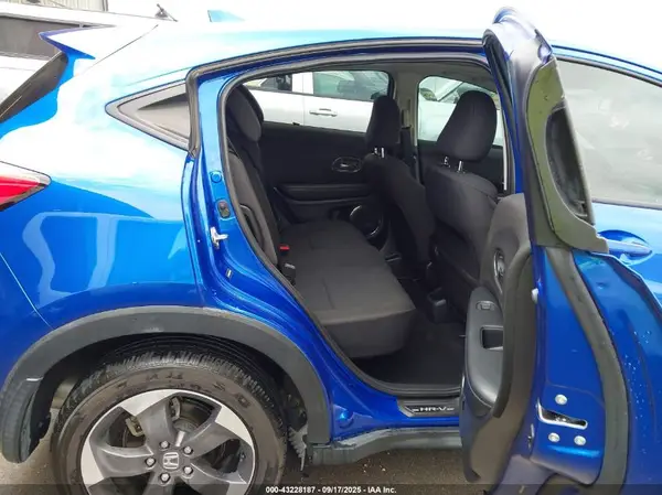 3CZRU6H55JG719265 2018 HONDA HR-V - Image 8