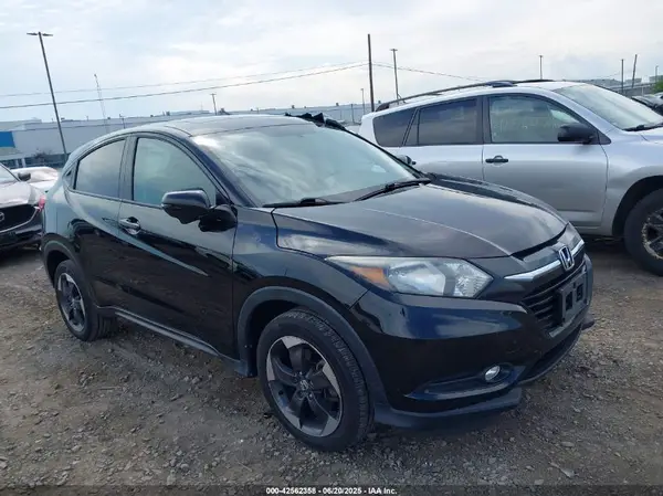 3CZRU6H55JG722098 2018 HONDA HR-V - Image 1