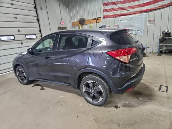 3CZRU6H55JG724756 2018 HONDA HR-V - Image 2