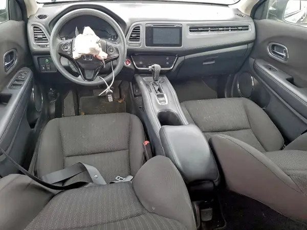 3CZRU6H55JG726183 2018 HONDA HR-V - Image 8
