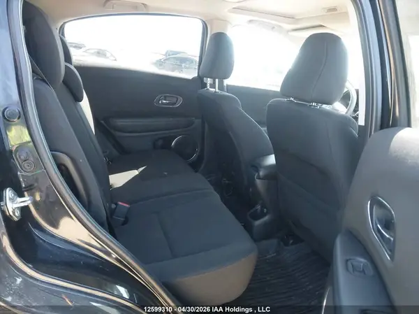 3CZRU6H55JM103535 2018 HONDA HR-V - Image 8