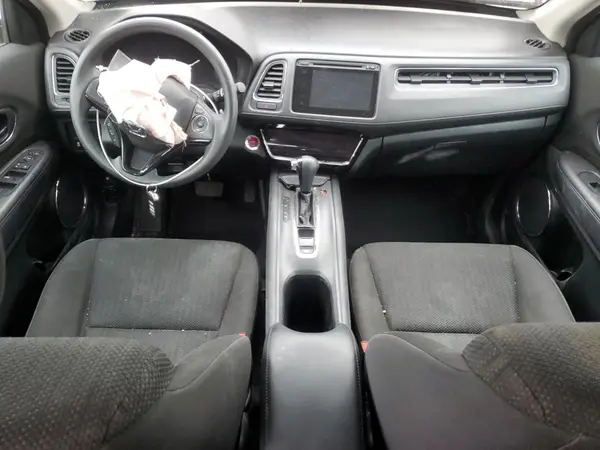 3CZRU6H55JM700099 2018 HONDA HR-V - Image 8