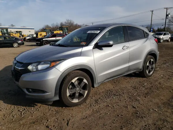 3CZRU6H55JM702757 2018 HONDA HR-V - Image 1