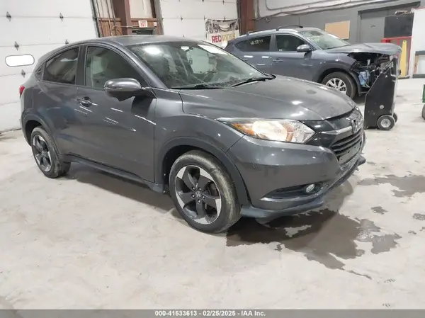 3CZRU6H55JM707537 2018 HONDA HR-V - Image 1