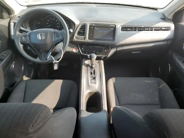 3CZRU6H55JM709806 2018 HONDA HR-V - Image 8
