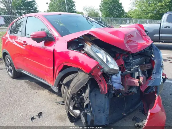 3CZRU6H55JM714987 2018 HONDA HR-V - Image 1