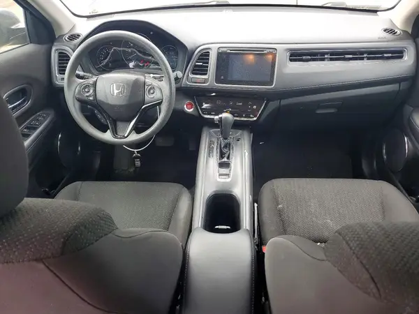 3CZRU6H55JM721261 2018 HONDA HR-V - Image 8