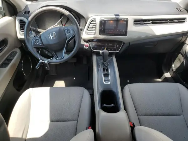 3CZRU6H55JM721759 2018 HONDA HR-V - Image 8