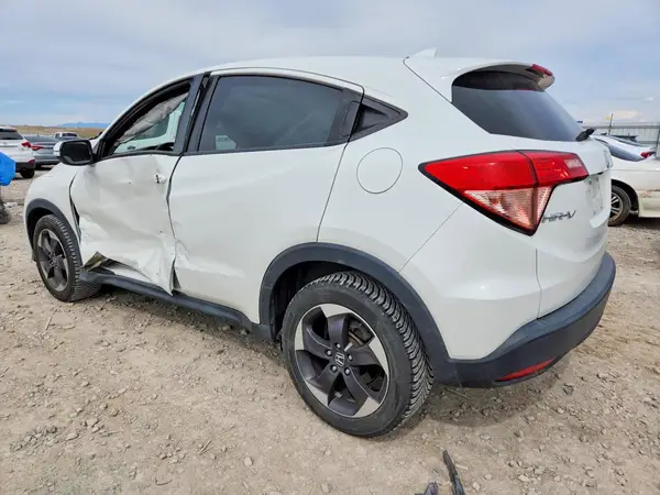 3CZRU6H55JM723656 2018 HONDA HR-V - Image 2