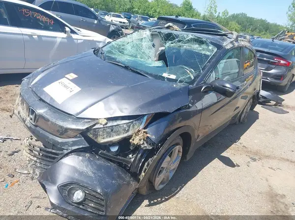 3CZRU6H55KM702503 2019 HONDA HR-V - Image 2